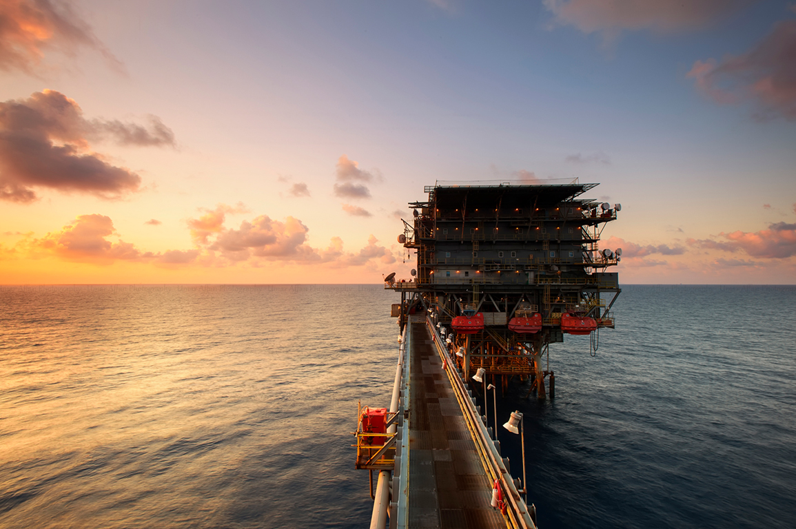 Oil Prices Dip on Stronger Dollar Oil Prices Dip on Stronger Dollar
